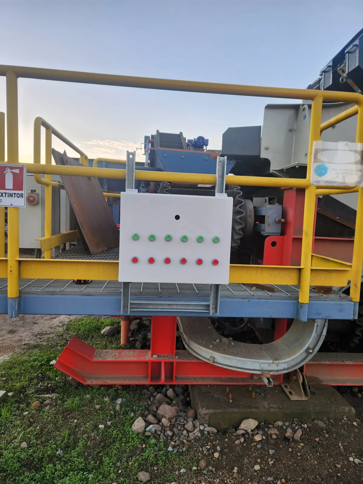 Proyecto eléctrico planta selección de mineral Footprint — imagen 50