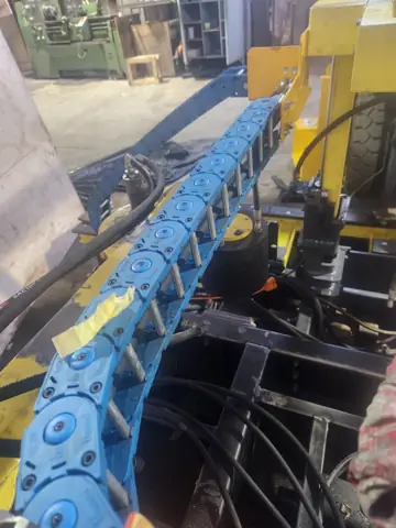 Proyecto eléctrico tricono — vista principal